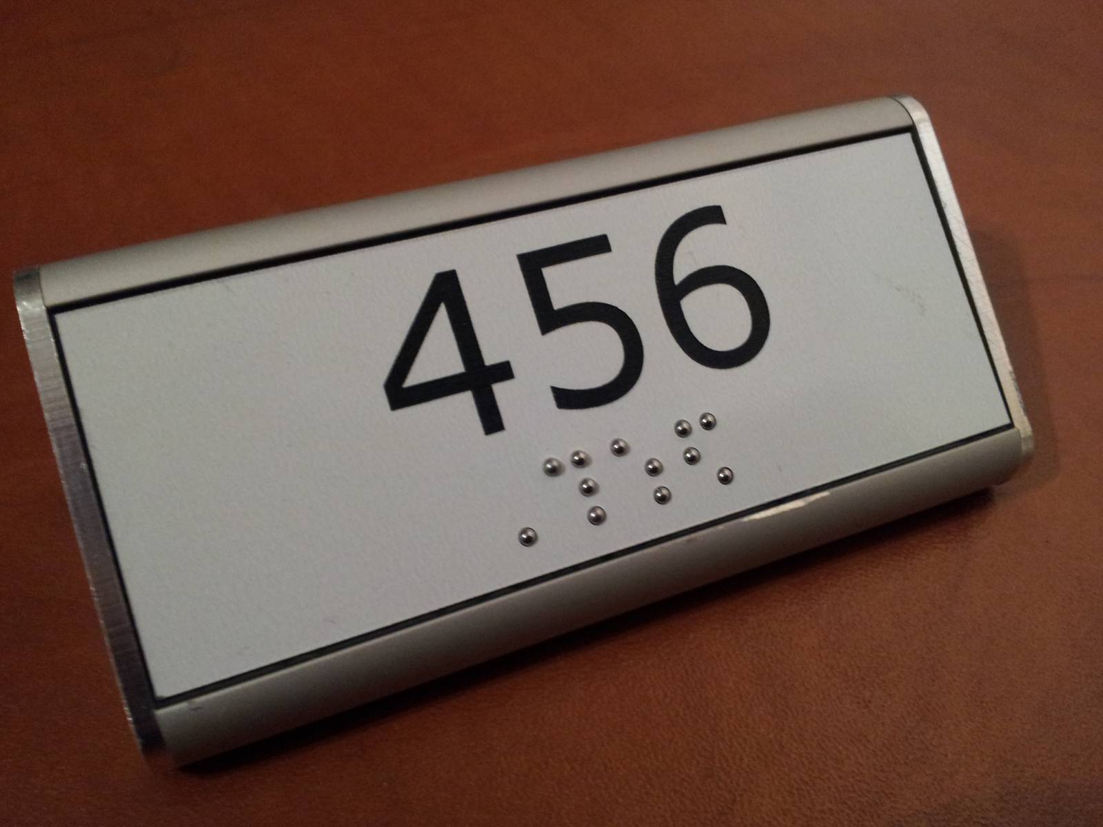 Décoration de covering sur vitrine de magasins et commerces à Molsheim