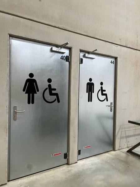 pose d'adhésif intérieur à Mulhouse proche de Colmar 