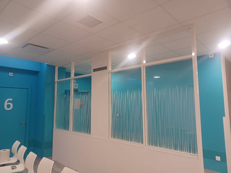 Vitrophanie pour un centre de radiologie à Strasbourg proche de Colmar