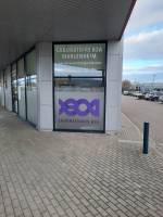 Notre zone d'activité pour ce service Totem pour bâtiment d'entreprise personnalisée à